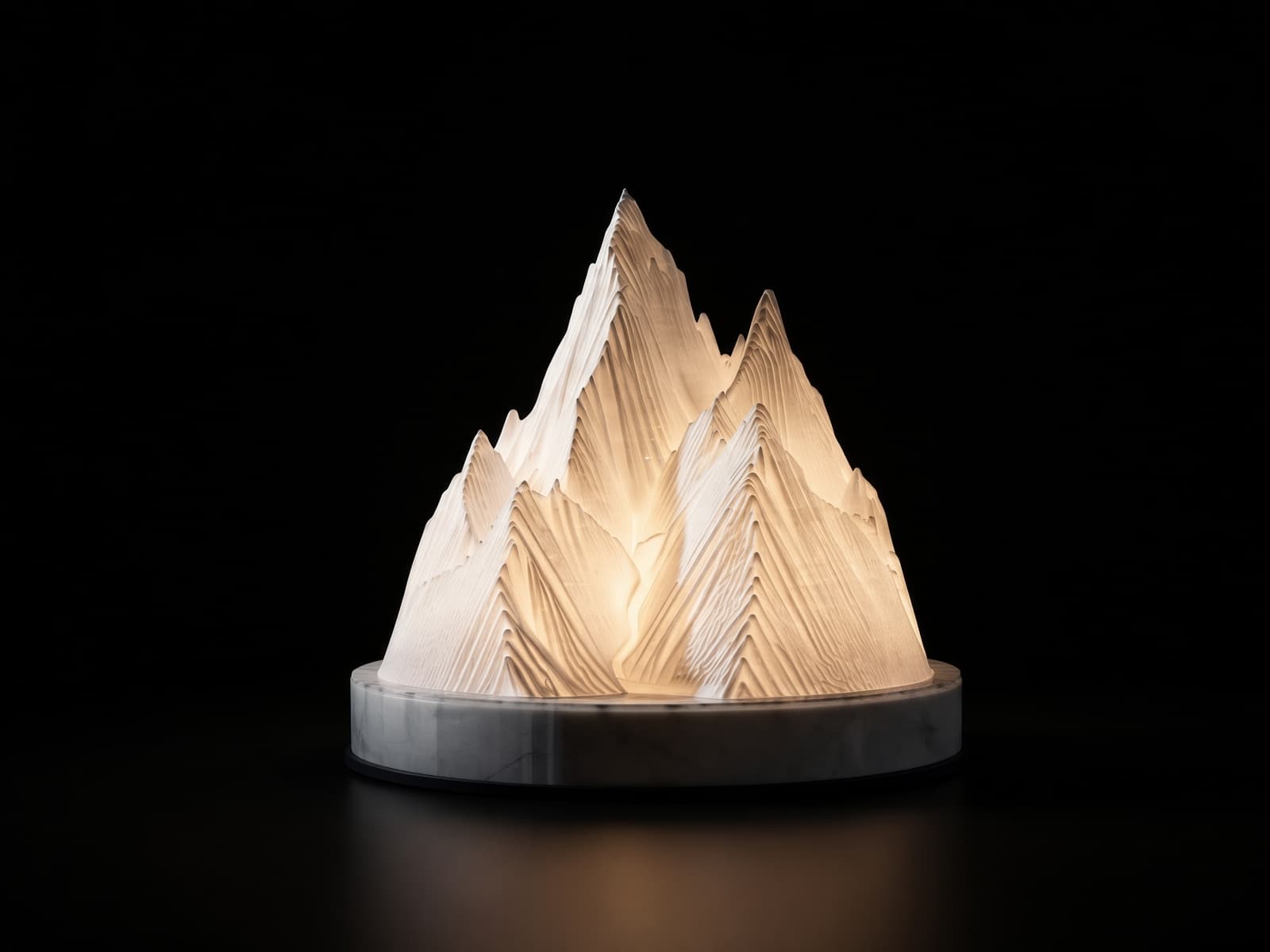 Crystal Peak Desk Lamp